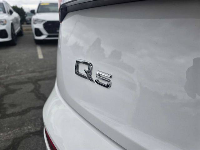 Used 2023 Audi Q5 2.0T Premium Plus w/ Premium Plus Package AWD/4WD image 13