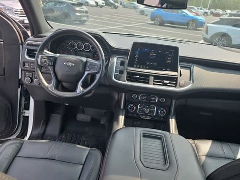 Used 2021 Chevrolet Tahoe RST w/ Luxury Package AWD/4WD image 7