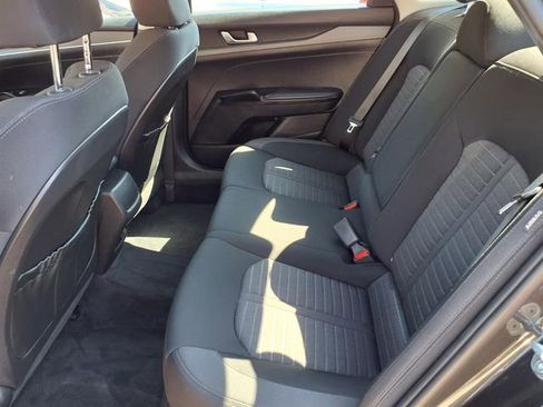 Used 2025 Kia K5 LXS FWD image 9