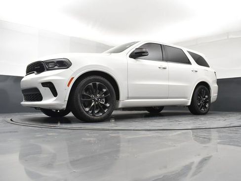 Used 2021 Dodge Durango R/T w/ Blacktop Package RWD image 21