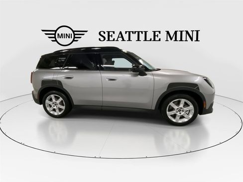 New 2026 MINI Cooper Countryman S w/ Comfort Package Max image 13