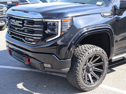 Used 2023 GMC Sierra 1500 AT4 w/ AT4 Premium Package image 6