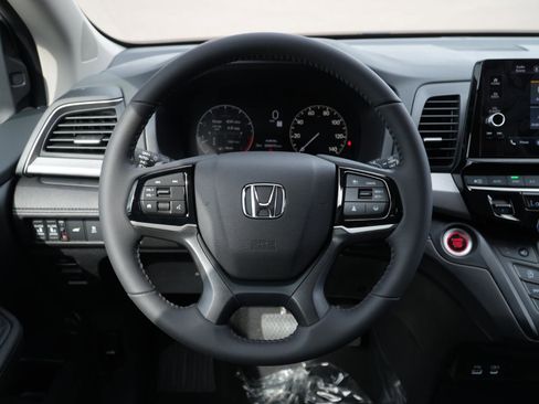 New 2026 Honda Odyssey EX-L image 21