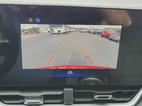 New 2026 Chevrolet Equinox LT image 15