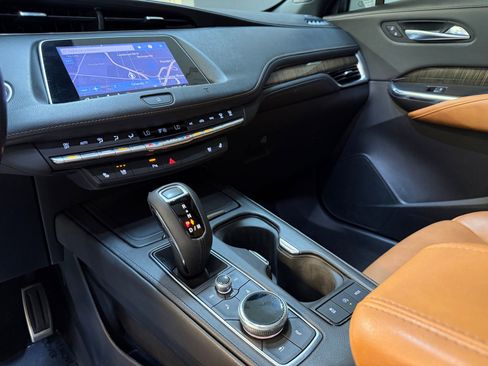 Used 2019 Cadillac XT4 Sport FWD image 18