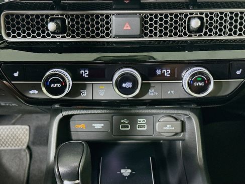 Used 2023 Honda Civic Touring image 24