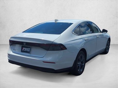 Used 2023 Honda Accord EX image 5