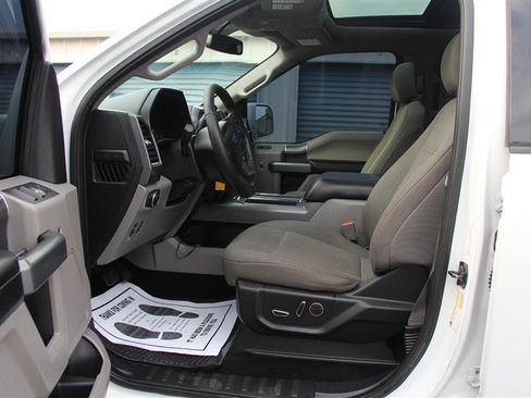 Used 2018 Ford F150 XLT w/ Equipment Group 302A Luxury AWD/4WD image 20