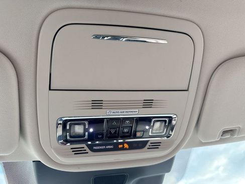 Used 2022 Lincoln Aviator Reserve w/ Equipment Group 201A image 14