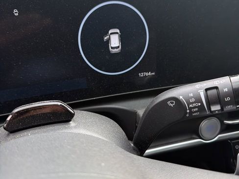 Certified 2025 Hyundai Tucson Limited image 13