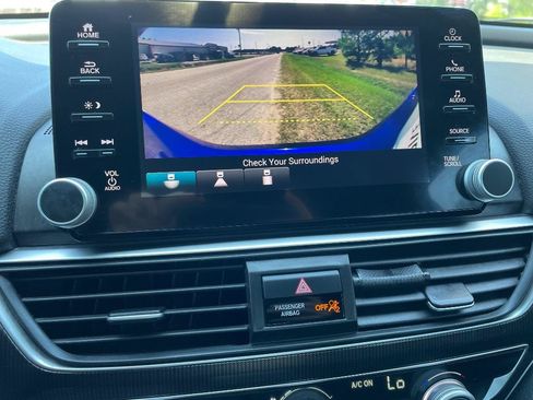 Used 2018 Honda Accord Sport image 23