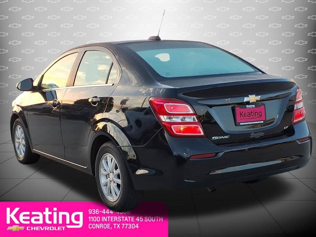 Used 2019 Chevrolet Sonic LT FWD image 2