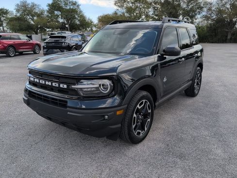Certified 2022 Ford Bronco Sport Outer Banks w/ Tech Package image 6