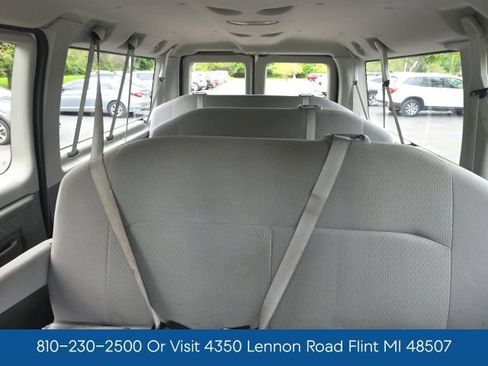 Used 2010 Ford E-350 and Econoline 350 XLT RWD image 24