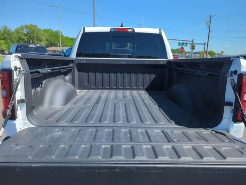 Used 2025 RAM 1500 Laramie w/ Night Edition AWD/4WD image 13