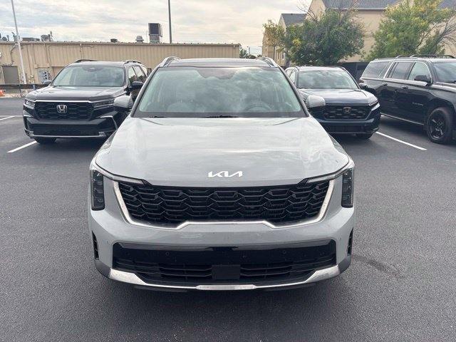 Used 2025 Kia Sorento EX w/ Panoramic Sunroof Package FWD image 14