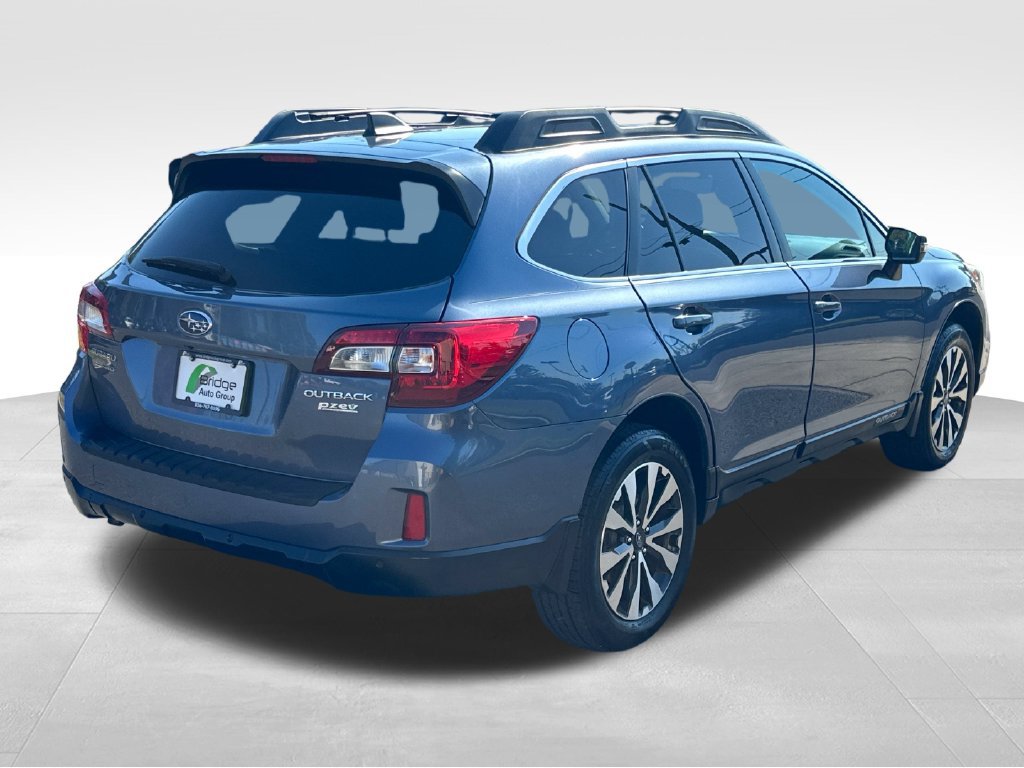 Used 2017 Subaru Outback 2.5i Limited AWD/4WD image 7
