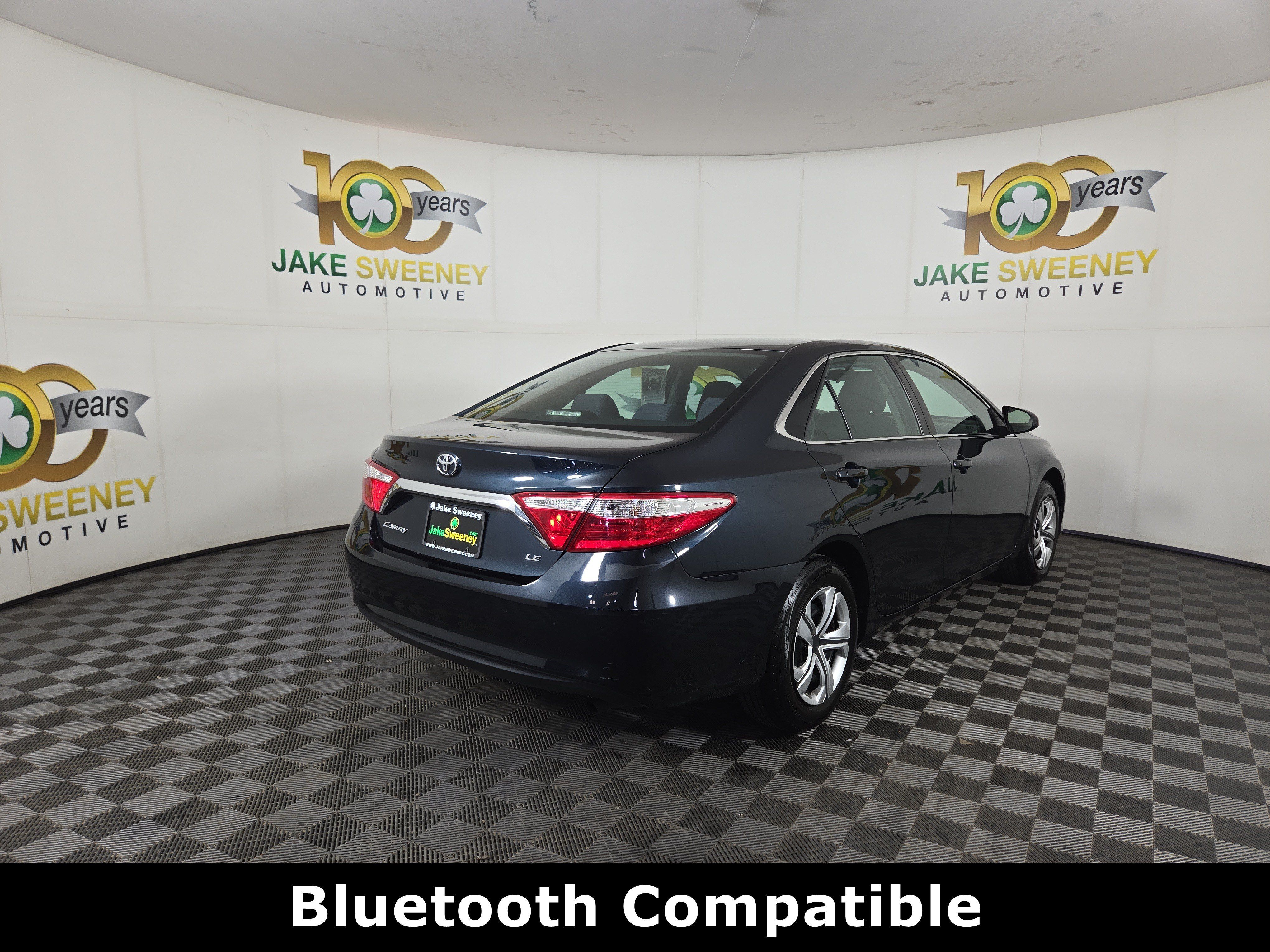Used 2016 Toyota Camry LE FWD image 9