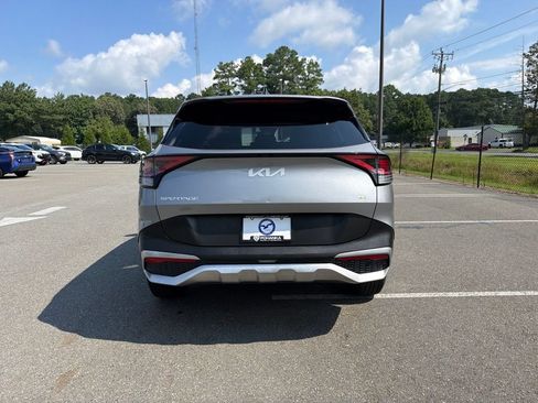 Used 2023 Kia Sportage LX AWD/4WD image 6