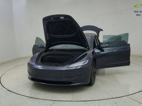 Used 2025 Tesla Model 3 Long Range AWD/4WD image 71