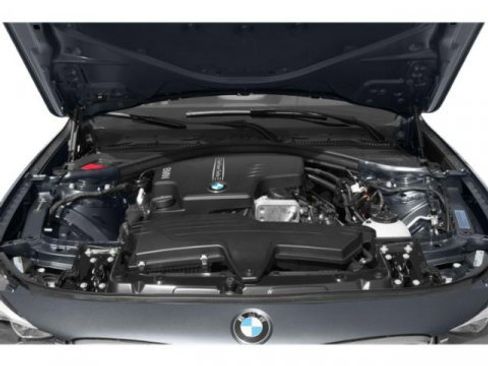 Used 2015 BMW 328i Gran Turismo xDrive image 16