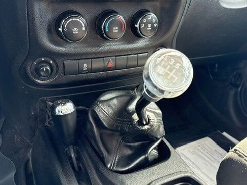 Used 2017 Jeep Wrangler Unlimited Sport w/ Quick Order Package 23S image 20