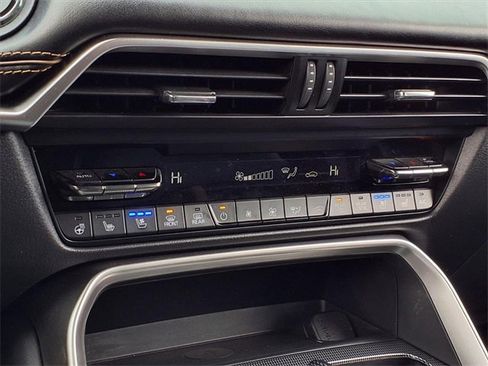 Used 2024 MAZDA CX-90 Plug-In Hybrid w/ Premium Plus image 21