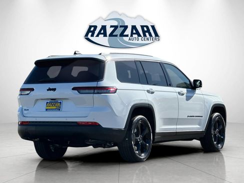 New 2026 Jeep Grand Cherokee L Limited AWD/4WD image 3