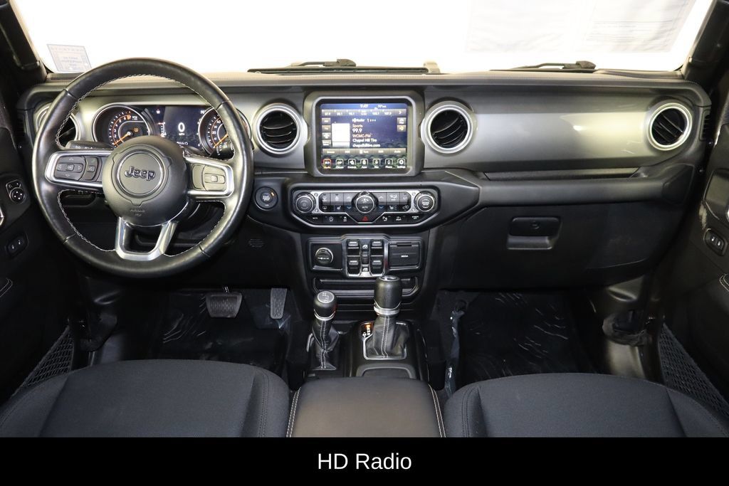 Used 2021 Jeep Wrangler Unlimited Sahara AWD/4WD image 13