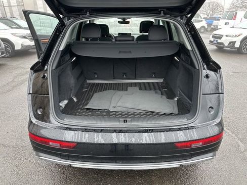 Used 2023 Audi Q5 2.0T Premium w/ Convenience Package AWD/4WD image 27