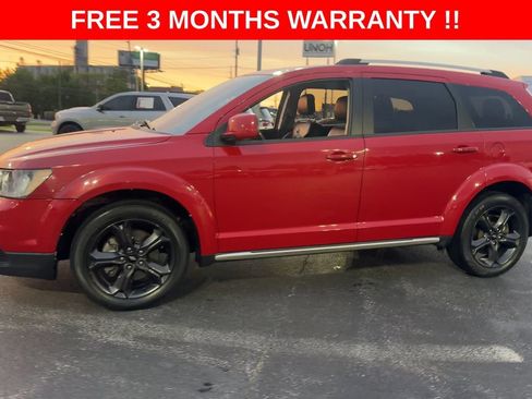 Used 2020 Dodge Journey Crossroad FWD image 4