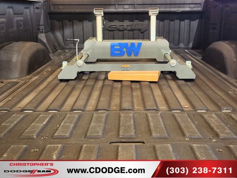 Used 2023 GMC Sierra 2500 AT4 w/ AT4 Preferred Package image 21