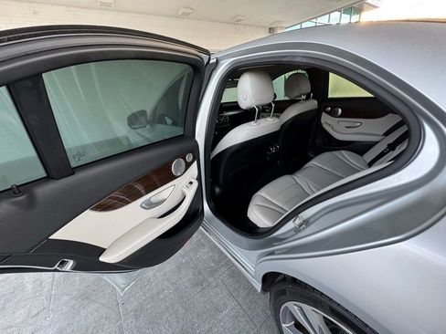 Used 2018 Mercedes-Benz C 300 Sedan image 18