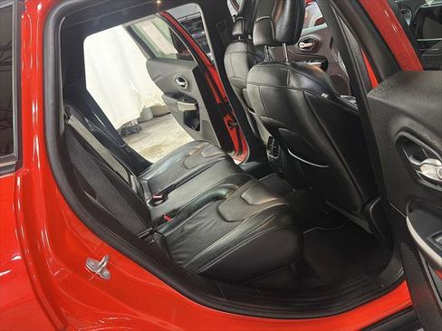 Certified 2021 Jeep Cherokee Latitude Lux 80th Anniv w/ Quick Order Package 26U 80TH image 33