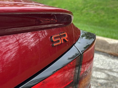 Certified 2023 Nissan Altima 2.5 SR w/ SR Premium Package AWD/4WD image 10