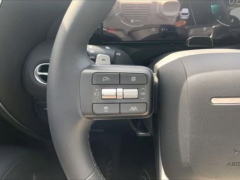 Certified 2026 Hyundai Palisade SEL FWD image 24