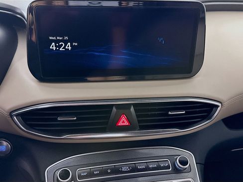 Used 2023 Hyundai Santa Fe SEL FWD image 18