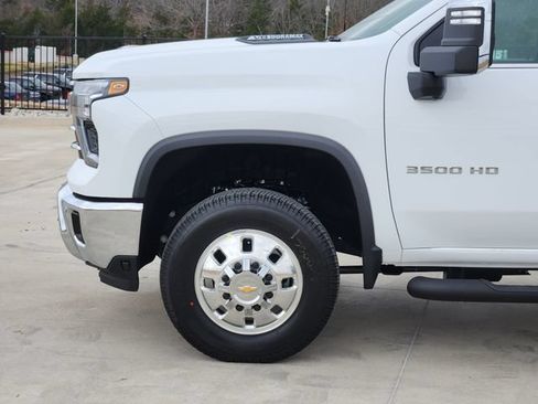 New 2026 Chevrolet Silverado 3500 LTZ w/ LTZ Plus Package AWD/4WD image 8