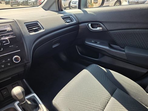 Used 2014 Honda Civic LX image 31