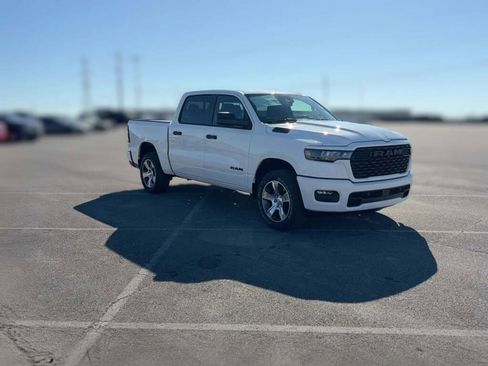 New 2026 RAM 1500 Express image 16