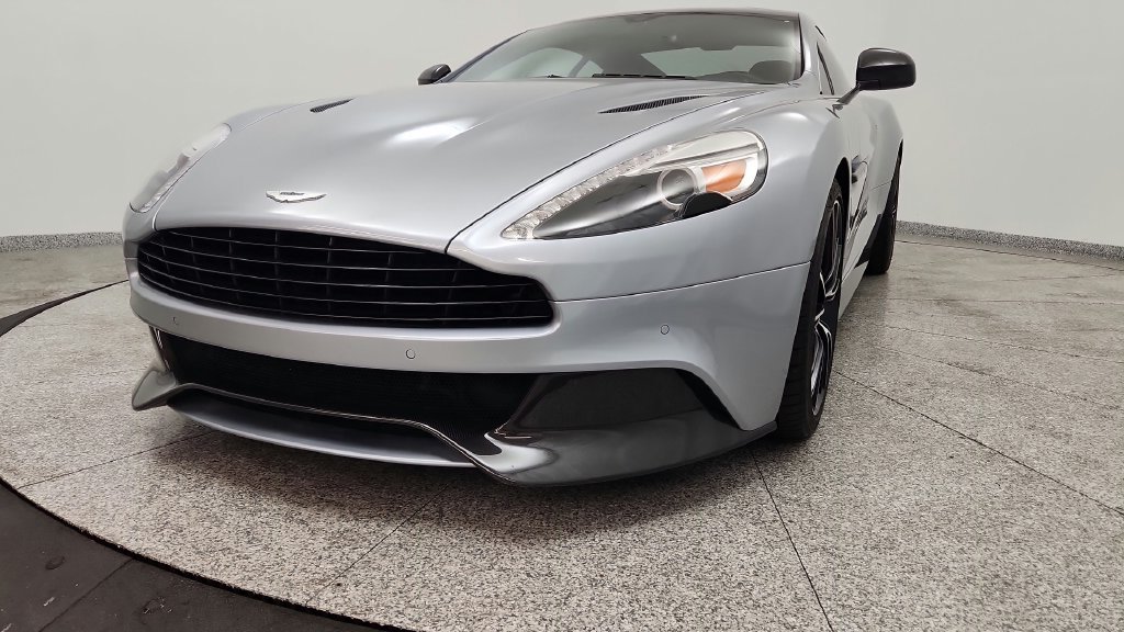 Used 2014 Aston Martin Vanquish Coupe RWD image 41