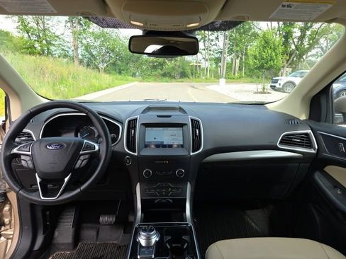 Used 2020 Ford Edge SEL w/ Convenience Package AWD/4WD image 7