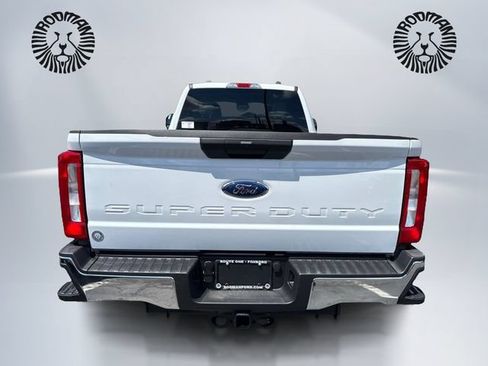 New 2026 Ford F250 XLT w/ Snow Plow Prep Package AWD/4WD image 7