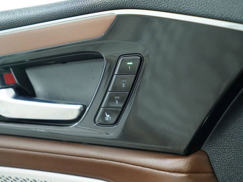 Used 2022 Acura MDX FWD w/ Technology Package image 41