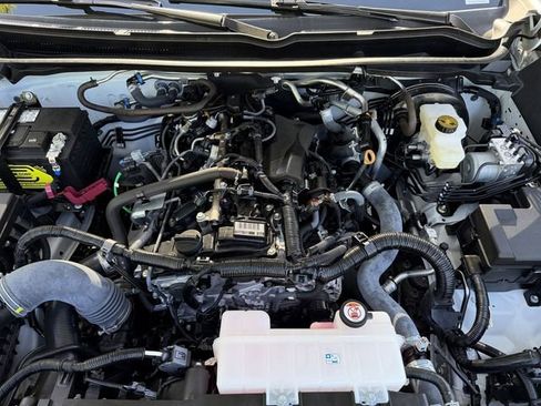 Used 2024 Toyota Tacoma SR image 45