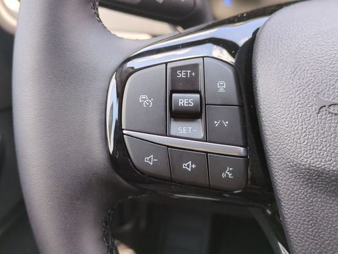 New 2025 Ford Escape SE image 20