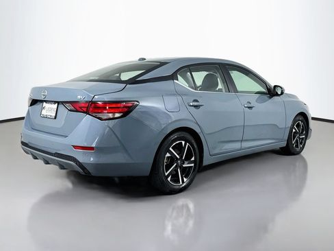 Used 2024 Nissan Sentra SV FWD image 6