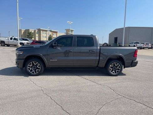 Used 2026 RAM 1500 Laramie AWD/4WD image 8