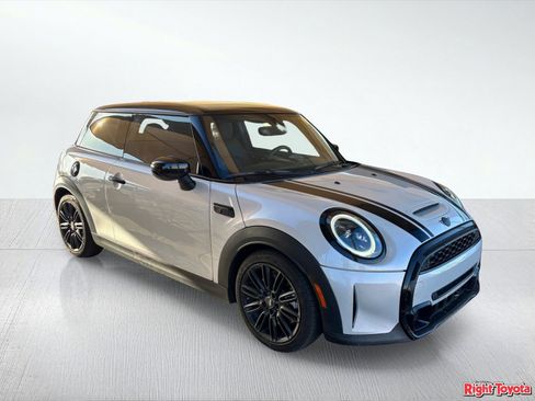 Used 2022 MINI Cooper S w/ Premium Package FWD image 5