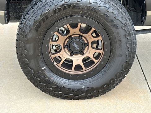 Used 2024 Toyota Tacoma TRD Off-Road w/ TRD Off Road Premium Package AWD/4WD image 9